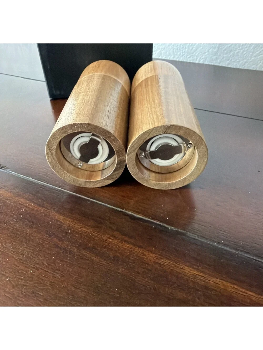 Short Stories Wooden Salt And Pepper Grinder Set.